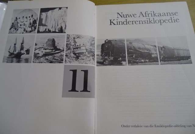 VOLLEDIGE STEL VAN 12 HARDEBANDBOEKE: NUWE AFRIKAANSE KINDERENSIKLOPEDIE