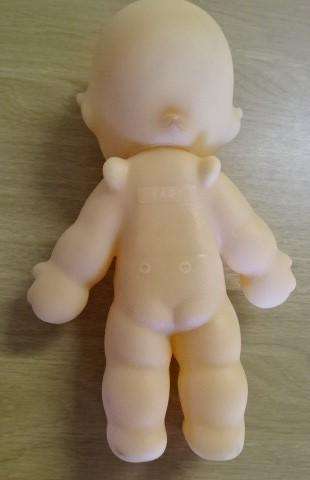VINTAGE KEWPIE DOLL WITH MARKINGS (HEIGHT 21 CM)