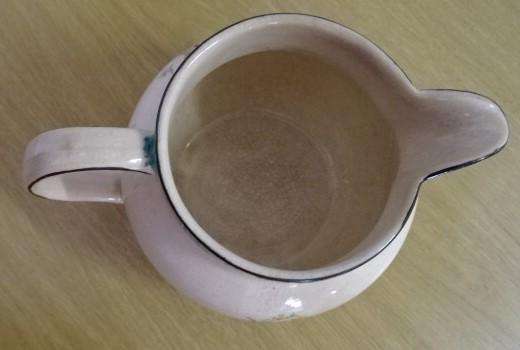 ARTHUR WOOD CREAM/WATER JUG -ART DECOR VINTAGE PIECE OF ENGLAND (1930'S)