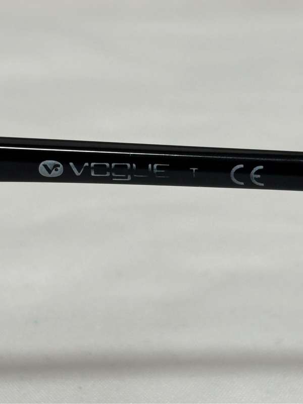 Vogue Sunglasses VO 5060-S W44/11 135mm 53-19
