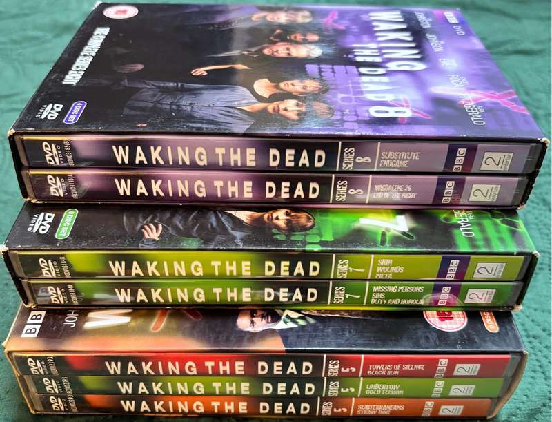 BBC DVD Waking Dead Seasons 5, 7 & 8 Collectable