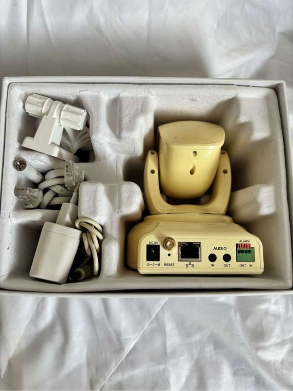 Baby Monitor In Box All accessories