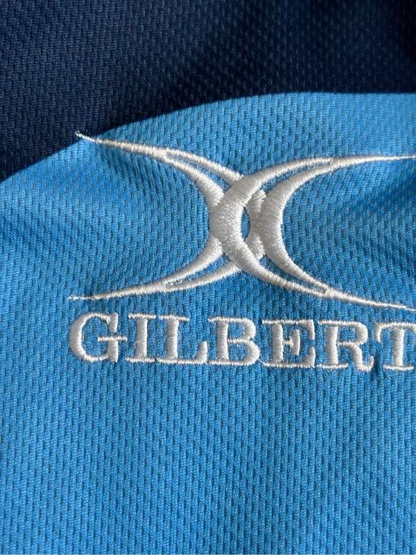 Vodacom Blue Blulls Jersey Super Rugby Wonens 60cmlong x 50cm wide