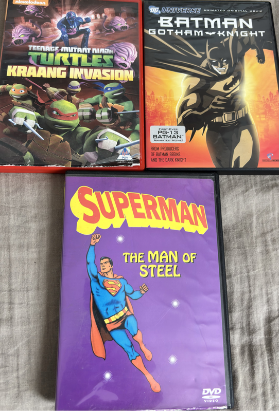DVDs Batman Gotham Knight, TMT Kraang Invasion & Superman Man of Steel