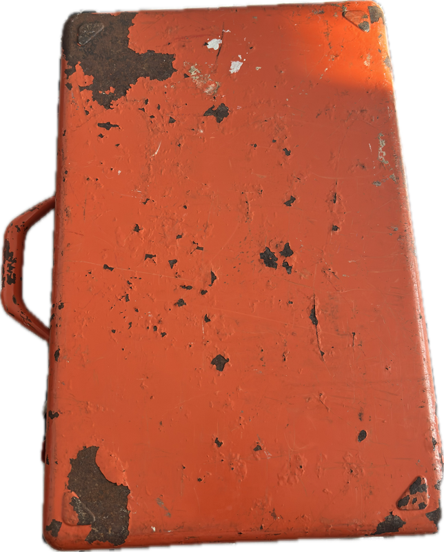Metal Case with double latch 29cm x 43cm Orange