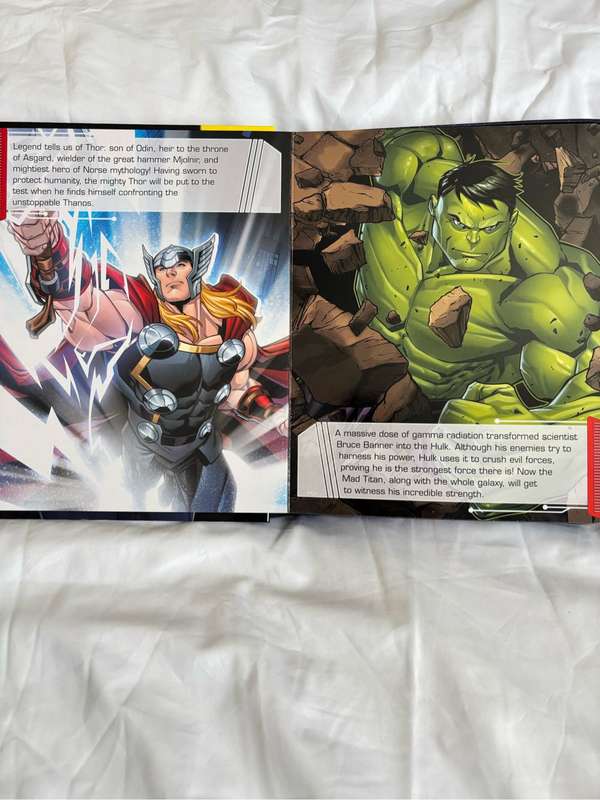 Marvel Avengers Assemble and Avengers Storybook, 11 and 9 Figurines and Large Playmat