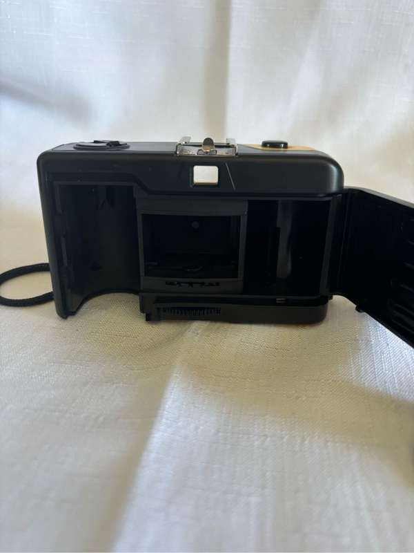 Focus 35mm Film Camera