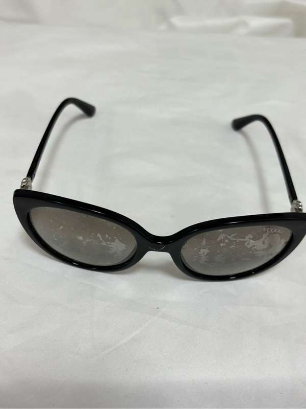 Vogue Sunglasses VO 5060-S W44/11 135mm 53-19