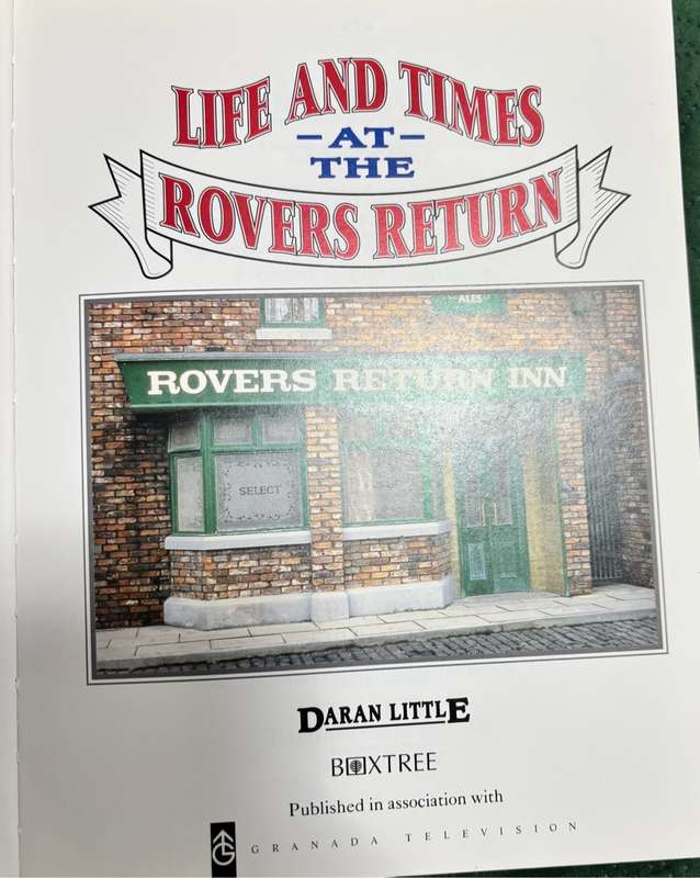 Life and Times at the Rovers Return Coronation Street foreword Julie Goodyear Signed
