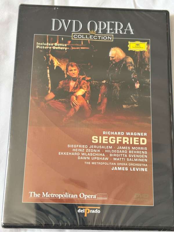 New DVD Opera Collection Lot 5, Macbeth, Arabella, Siegfried, Salome and Lelisir damore