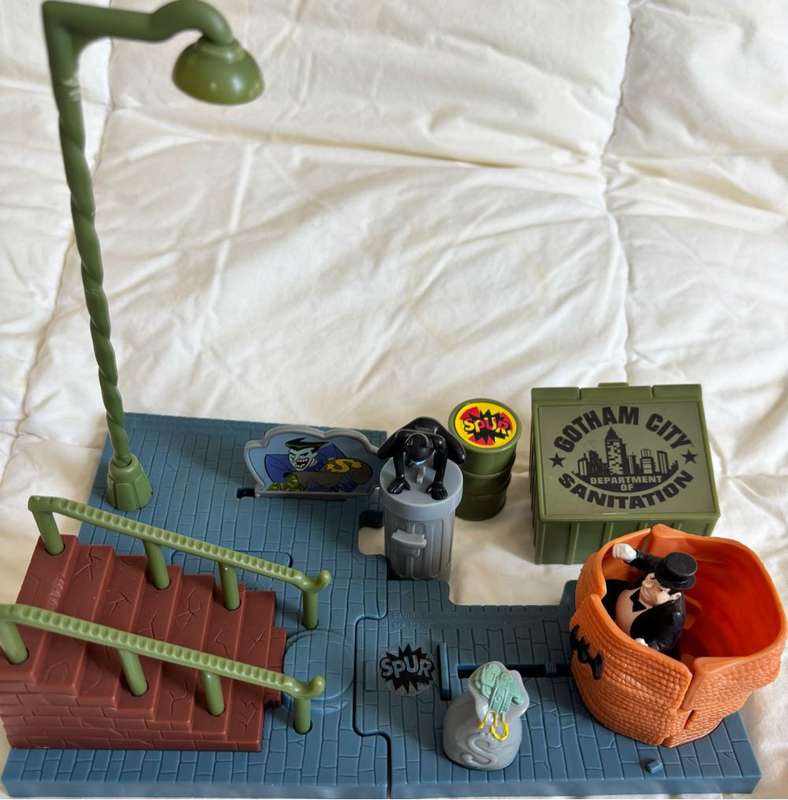 Batman Collectable Toys 2001 Spur Gotham City Rare