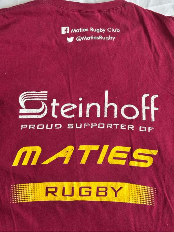 Maties Steinhof print t-shirt red size medium Rugby