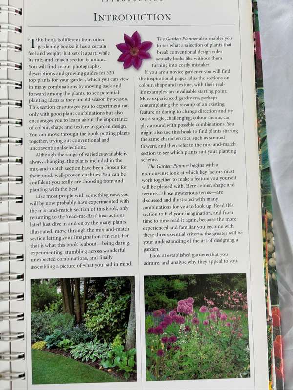The Garden Planner Over 1 Million Ways to Mix and Match Perfect Beds and Borders by John Walker