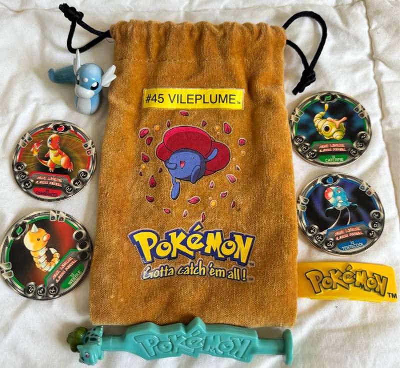 Pokémon Vintage Toys Collection 1990s -2000