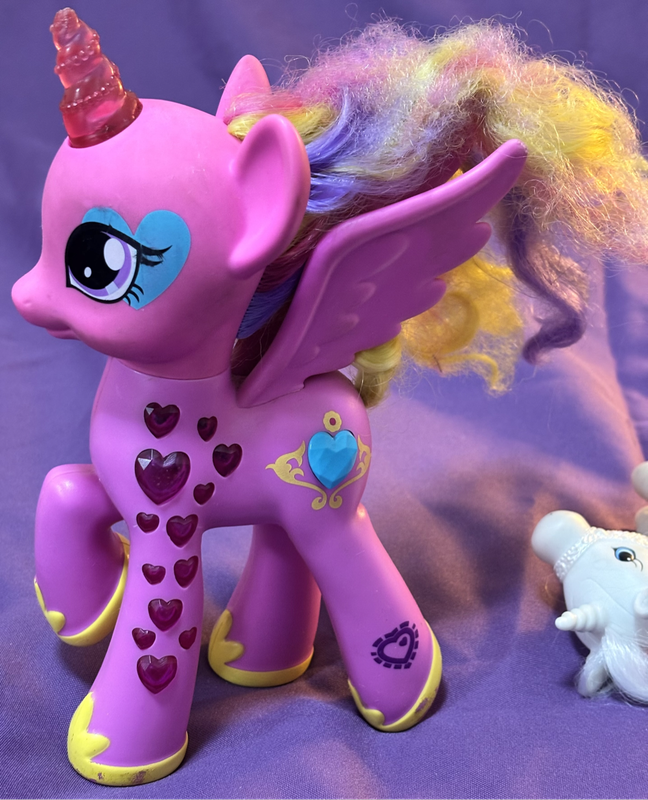 My Little Pony large pink Hasbro 2014 battery & 2001 white Vintage