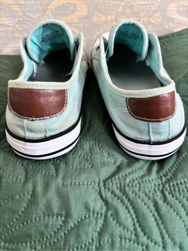 Bronx Slip In Canvass Womens Shoes Green Size 8