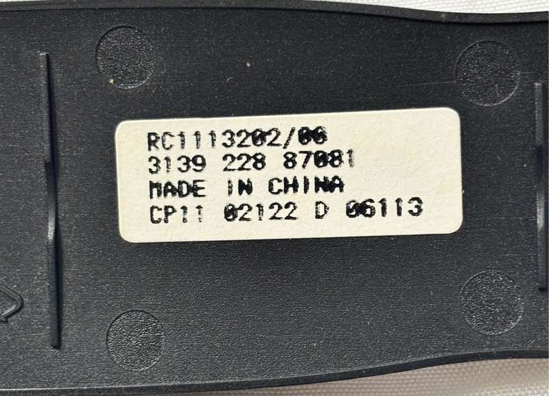 Yamaha OEM original Remote RC1113202/00 DVD YTH24