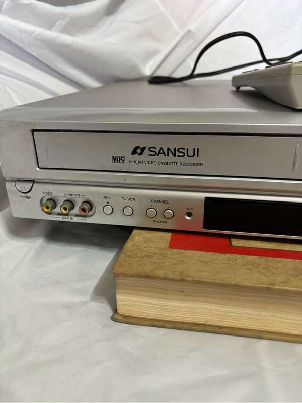 Sansui DV-DC600 DVD Video Combo Player