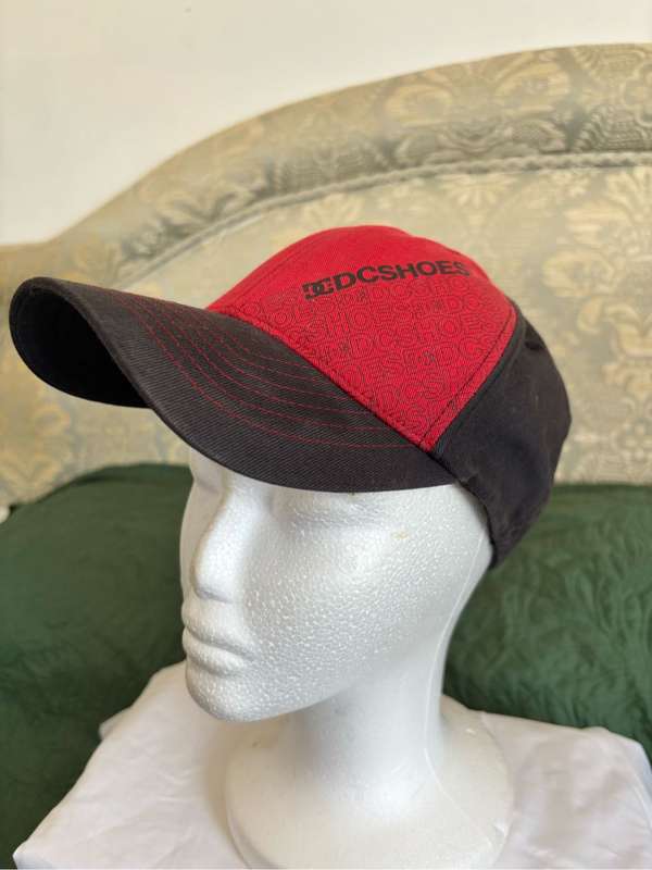 DC Shoes USA Baseball Hat Vintage