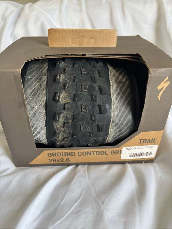 Trail Tyre 29 x 2.35 Tubeless Pressure Bicycle Tyre