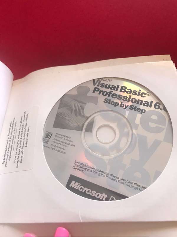 Step by step Microsoft Visual Basic 6.0 Professional include cd