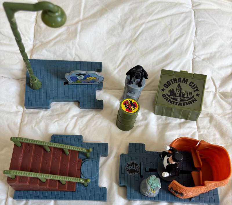 Batman Collectable Toys 2001 Spur Gotham City Rare