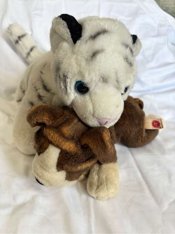 Bingo Puppy Dog Keel + Wild Republic UK Tiger Combo