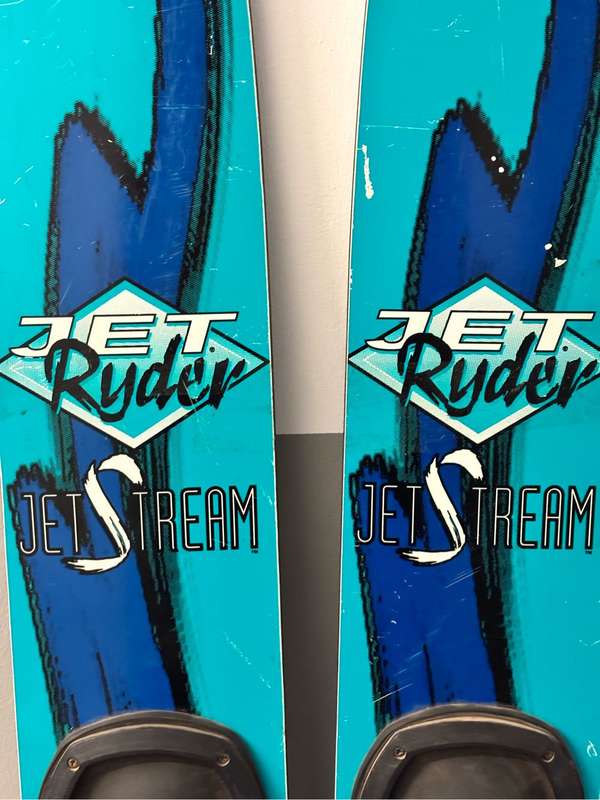 Water Skis Jet Ryder Jet Stream Made in USA 170cm x 16xm x 2.5cm