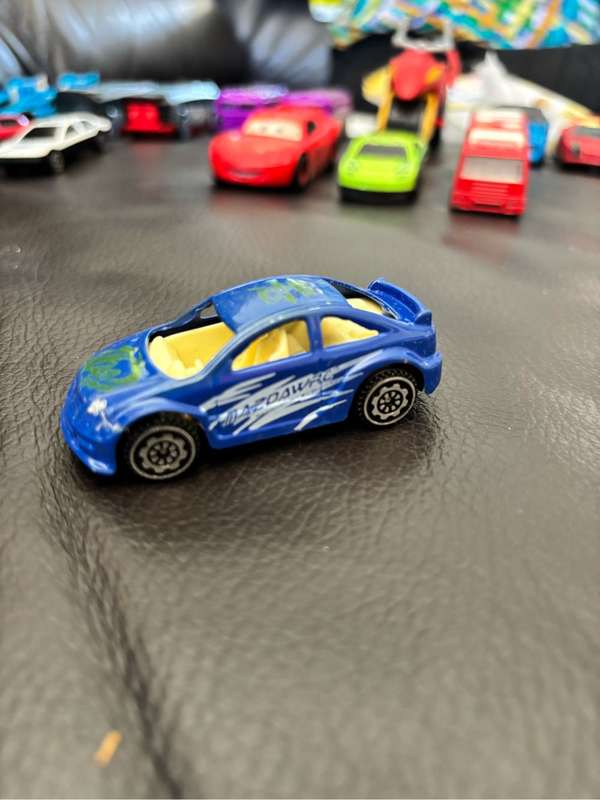 Miniature Die-cast Toy Cars Collection x 6