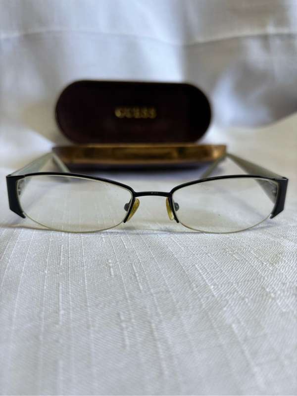Guess Eyewear Frame and Gold Case Rectangle