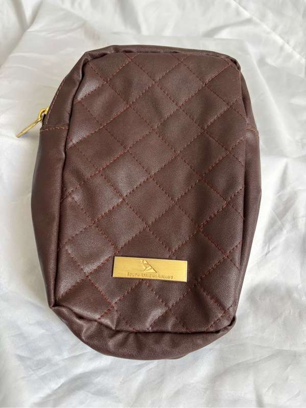Amenities Bag South African Airways Quilted Gold Marking