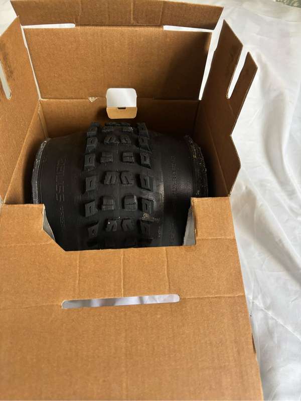 Butcher Grid Gravity 29 x 2.6 Gripton T9 Bicycle Tyre