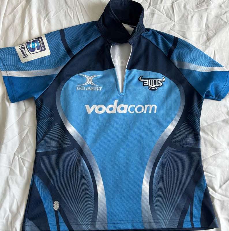 Vodacom Blue Blulls Jersey Super Rugby Wonens 60cmlong x 50cm wide