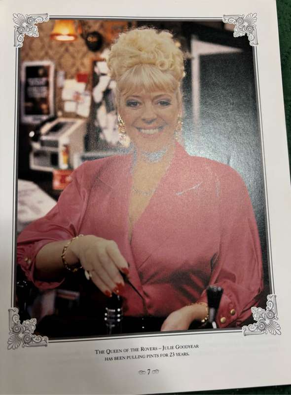 Life and Times at the Rovers Return Coronation Street foreword Julie Goodyear Signed