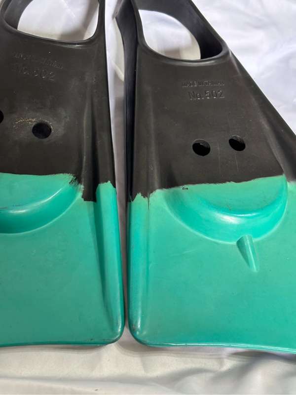 quality swim fin for bodyboarding, bodysurfing and swimming.size medium