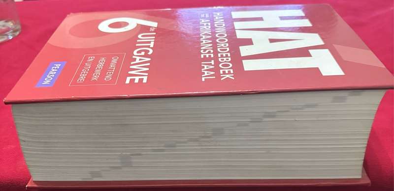 HAT Handwoordeboek Afrikaanse Taal 6de Uitgawe Pearson