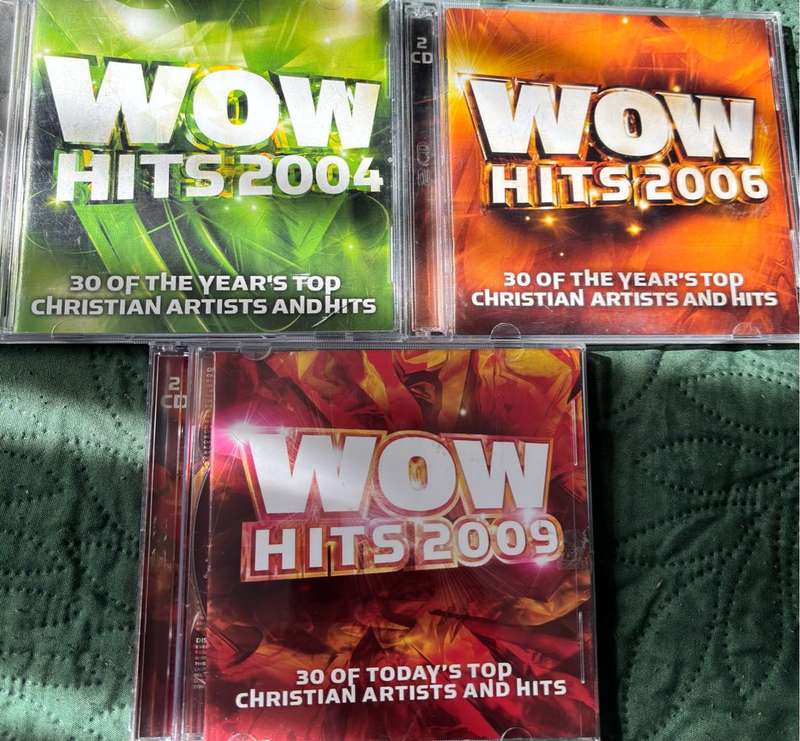 Music CD x 3, Wow Hits 2004,2006 & 2009 Collectable