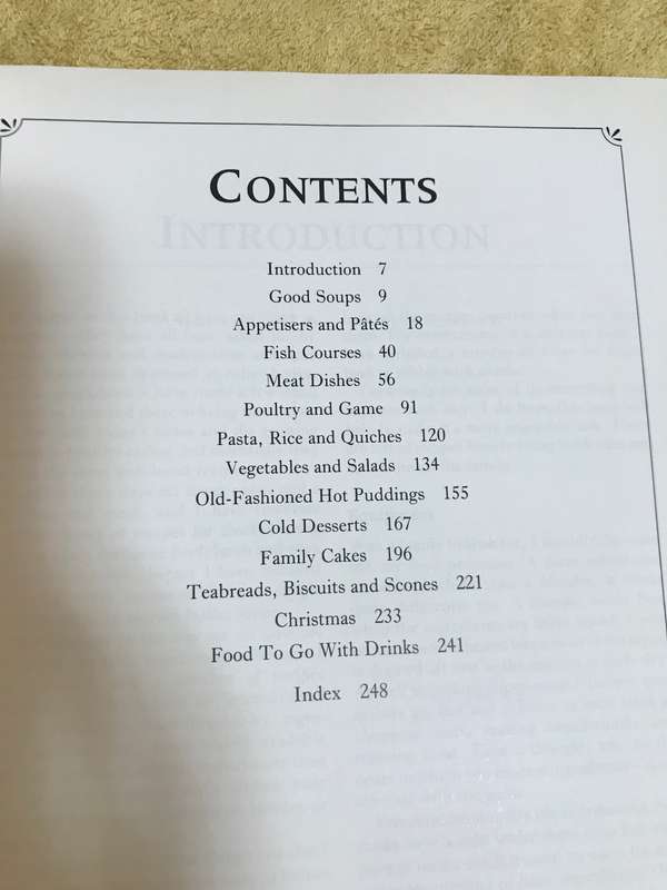Mary Berry's Favourite Recipes 250 best ever recipes by Mary Berry