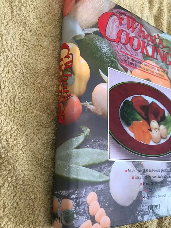 What's Cooking? mor than 2000 recipes Tormont Publications hardcover