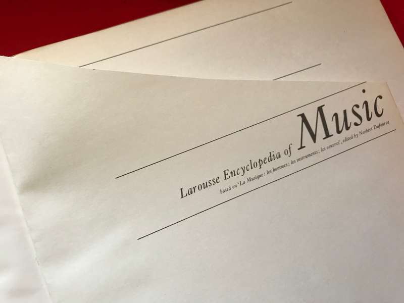 vintage 1978 The Larousse Encyclopedia Of music 