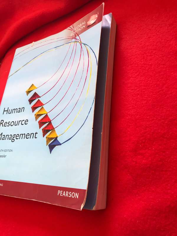 HUMAN RESOURCE MANAGEMENT, GLOBAL EDITION (PAPERBACK, 15TH EDITION) Gary Dessler Pearson Education L