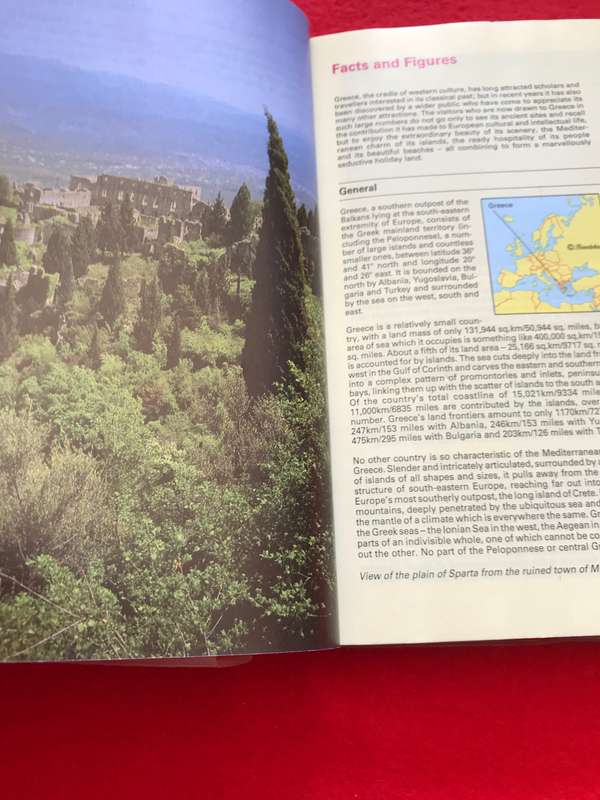 Lot 2 travel guide of Prague and Greece