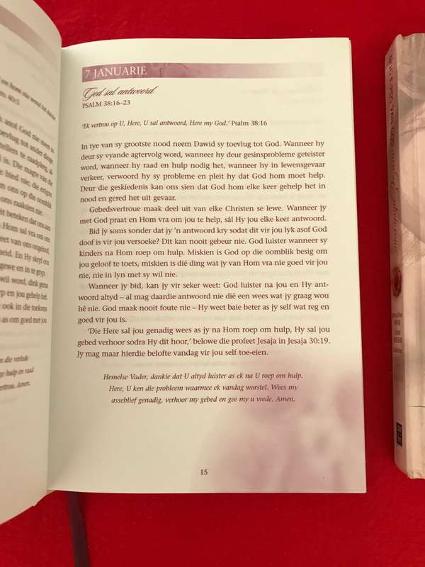 Woman Christian books Lot 2
