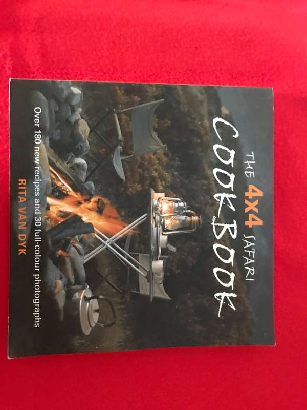 Lot 2 books : off the beaten track and The 4 x 4 Safari Cookbook