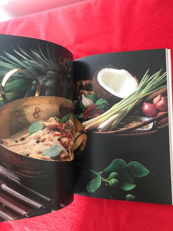 Vintage Cook Book Delia Smiths Winter Collection Book