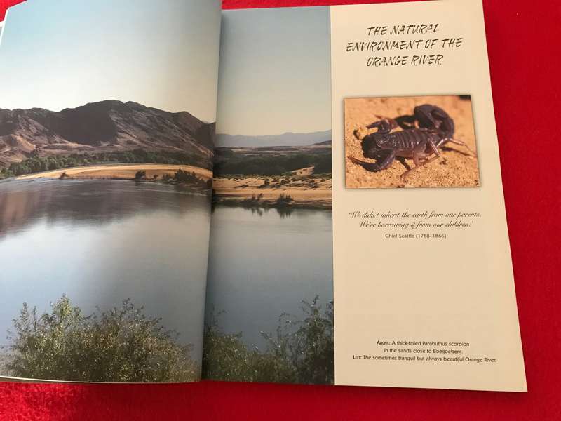 Diamond Beaches : a History of Oranjemund Corbett, Ali , Williamson, Graham, Corbett, Ian , Brickman