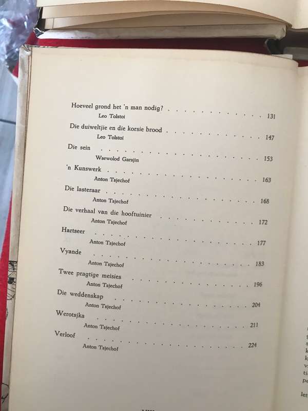 Wereld letterkunde deel 1V RUSSIES en deelV1 IERS-RENAISSANCE lot 2 books