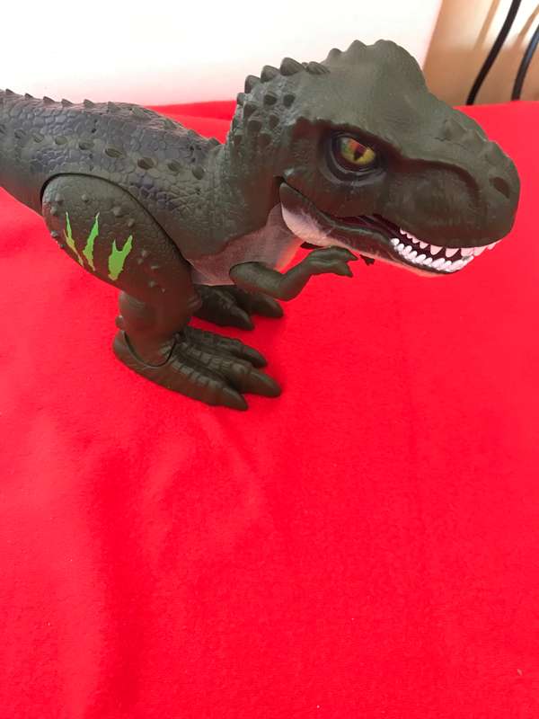 Robo Alive Walking Dinosaur T Rex Zuru Battery Powered Robotic Toy Green