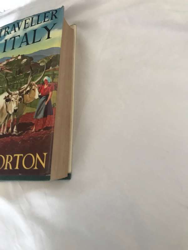 A Traveller in Italy by H. V. Morton