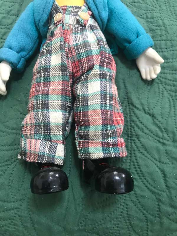 Clown  figurine